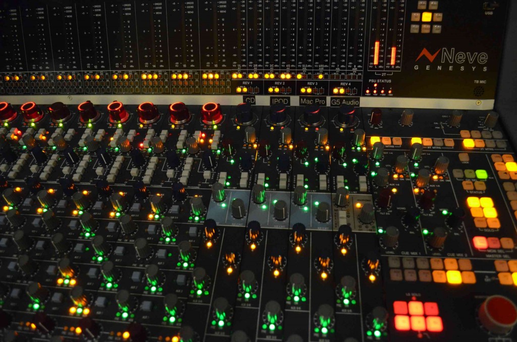 Neve Lights